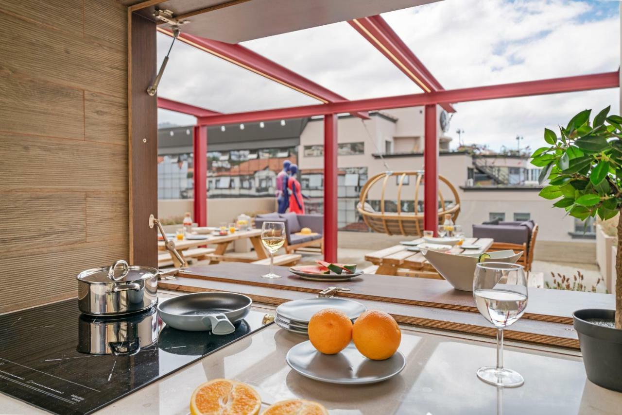 Drapes Design Apartments By An Island Apart Funchal  Ngoại thất bức ảnh