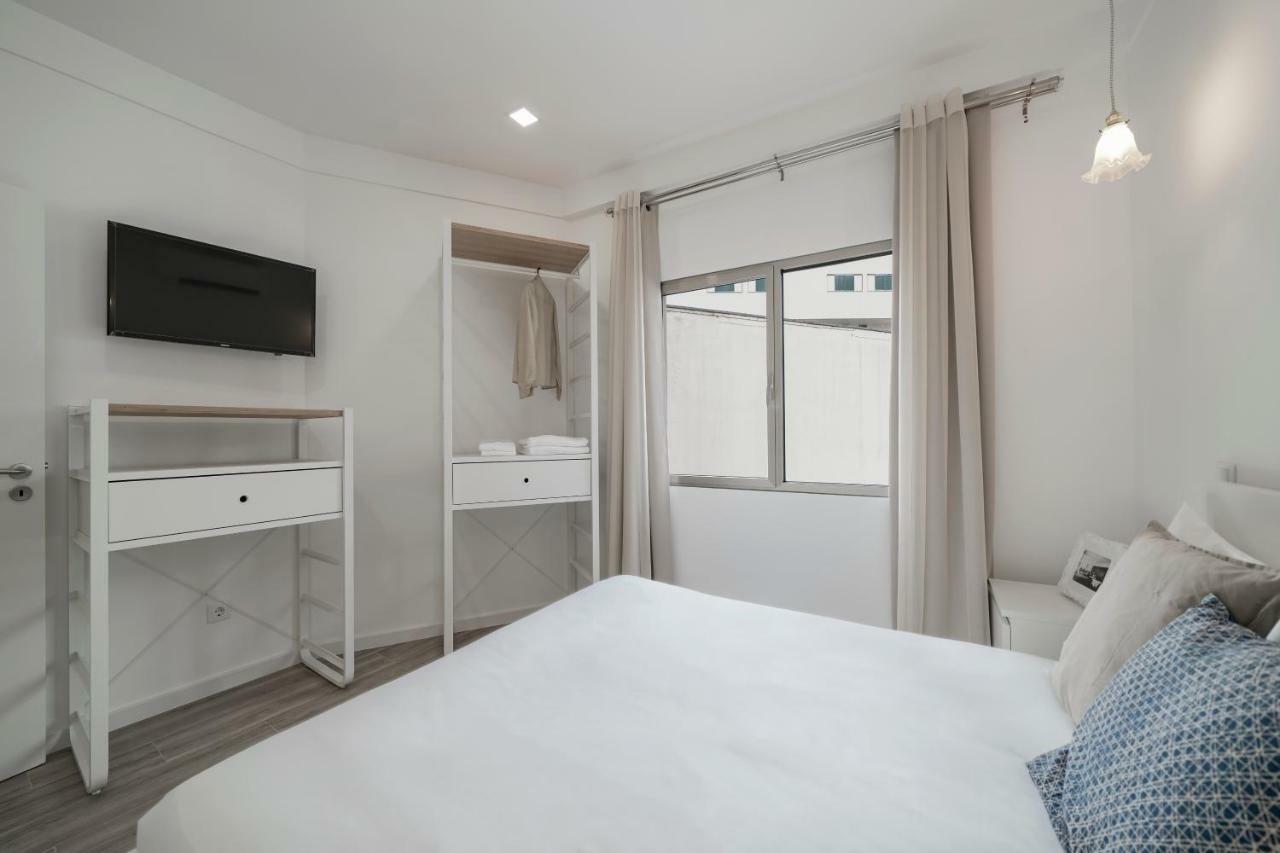 Drapes Design Apartments By An Island Apart Funchal  Ngoại thất bức ảnh