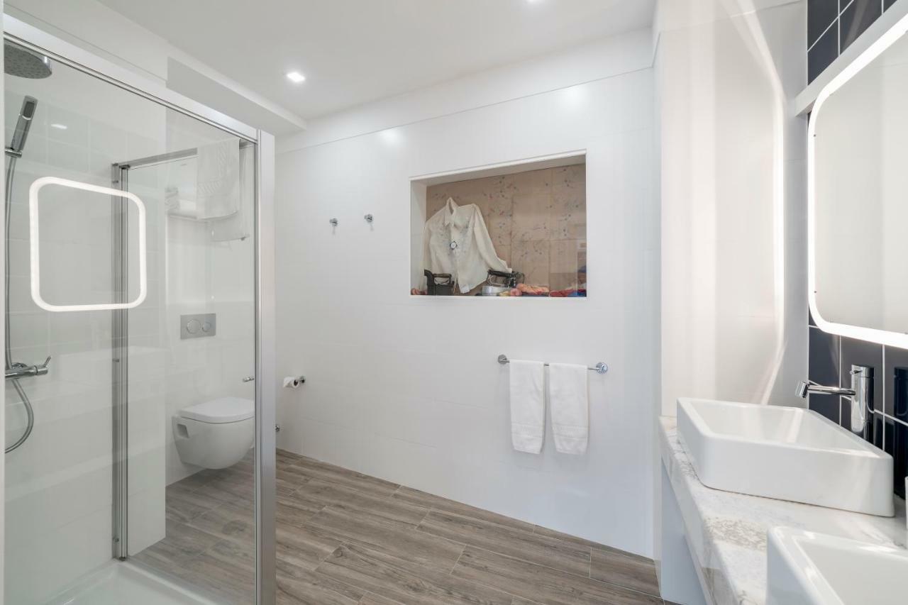 Drapes Design Apartments By An Island Apart Funchal  Ngoại thất bức ảnh